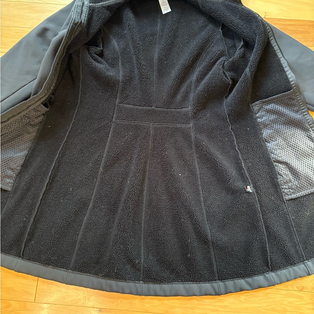 Patagonia Fleece Lined Trench Coat Womens Sz M Black Polartec Windbloc Jacket - Picture 6 of 11